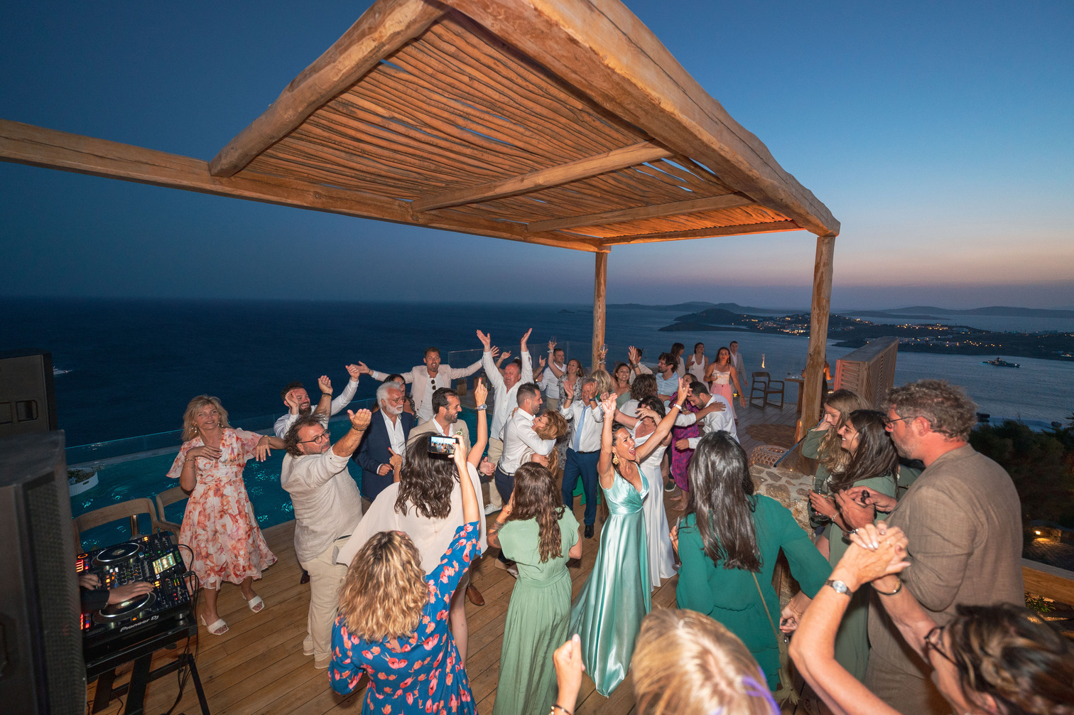 Book your wedding day in Alissachni Mykonos